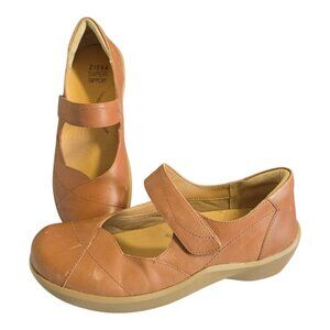 Ziera Support Ariel Mary Jane Leather Shoes Tan Women Size 37W (6.5W)